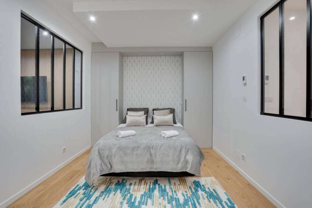 Suite Luxury Republique Париж Екстериор снимка