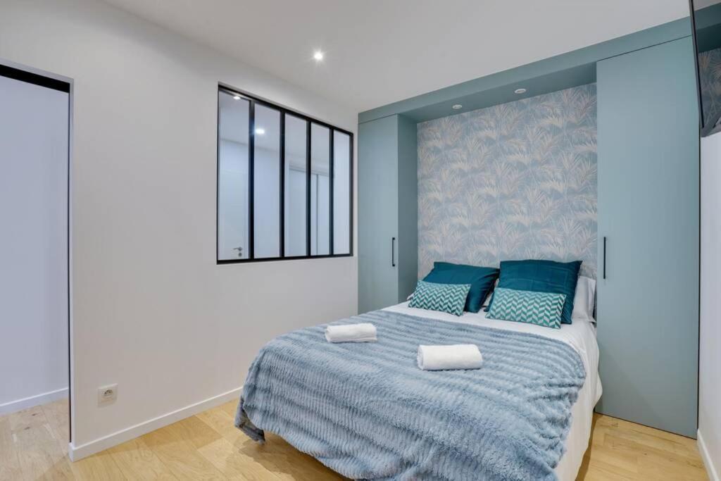Suite Luxury Republique Париж Екстериор снимка